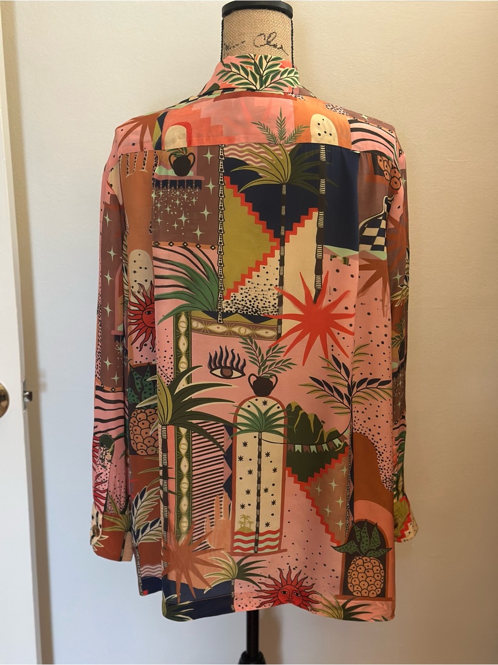 Farm Rio Mystic City Pajama Style Top - Picture 3 of 8
